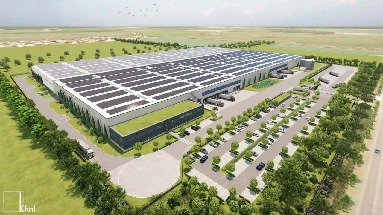 BMW continua gli investimenti nell'elettrico e apre un polo logistico per batterie a Lipsia